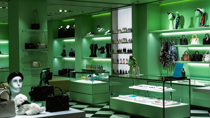 نورپردازی مغازه و فروشگاه